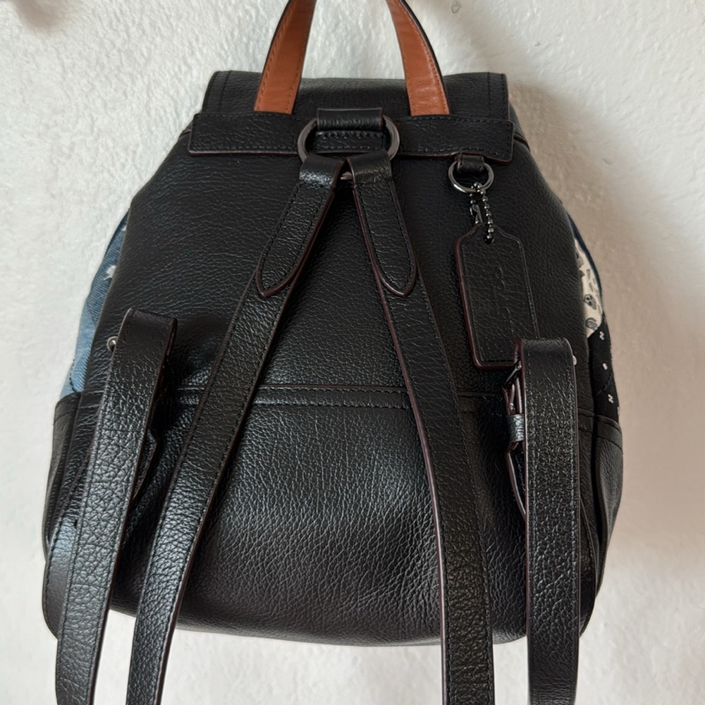 Coach Canyon Quilt‎ Backpack - Picture 4 of 7